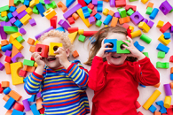 Kinder spielen im Kindergarten