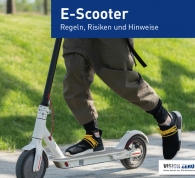 Person auf E-Scooter