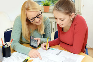 Nachhilfe mit Lehrer und Kind Nachhilfe mit Lehrer und Kind